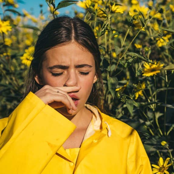 Obraz tła dla Co pyli w kwietniu – alergeny występujące w kwietniu